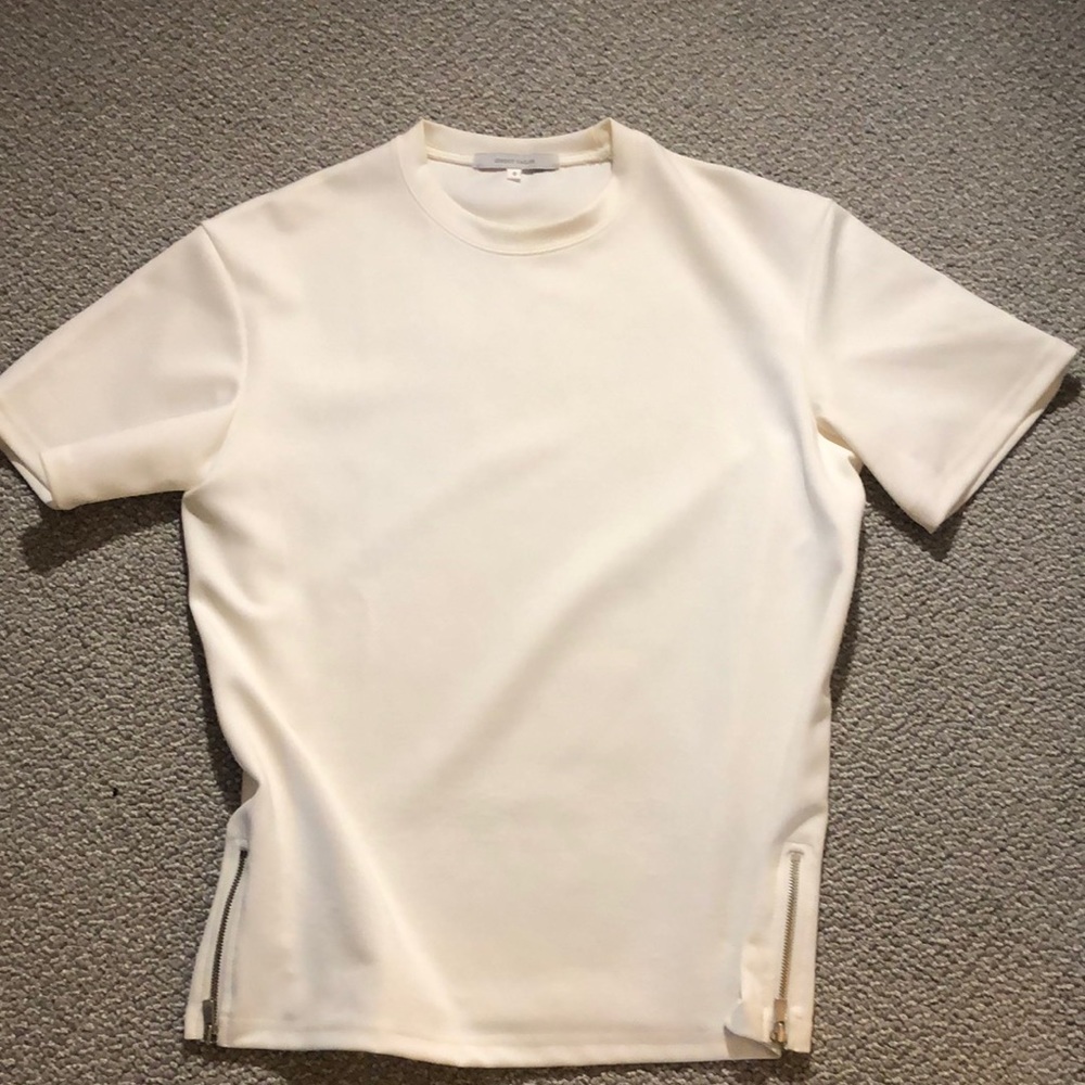 t shirt with ZIPPERS ON SIDE